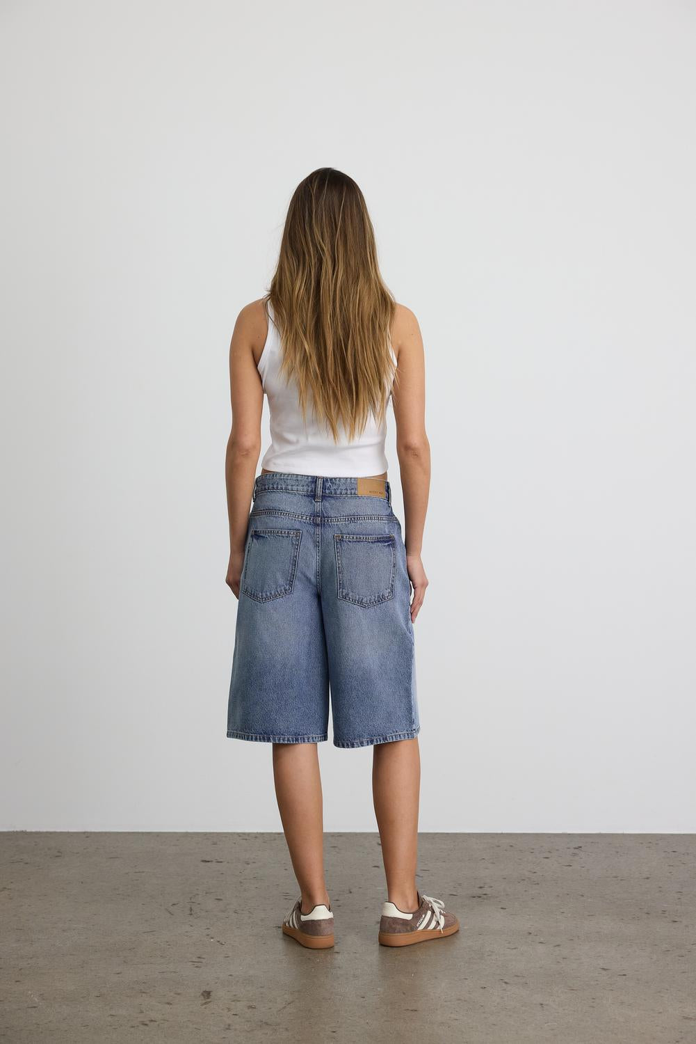 pack_shot-custom